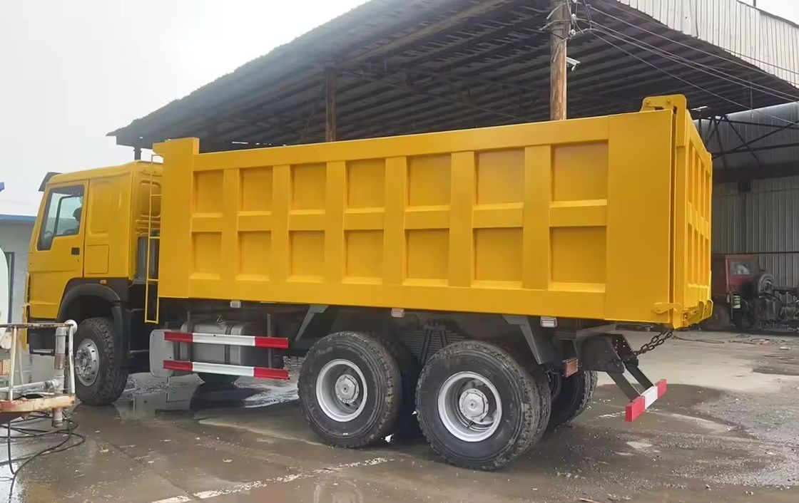 Χρησιμοποιούμενο 6x4 30 τόνων 375 ίππων 371 ίππων Howo βαρύ φορτίο
