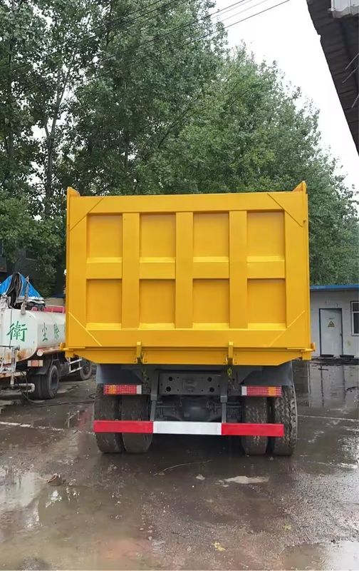 Χρησιμοποιούμενο 6x4 30 τόνων 375 ίππων 371 ίππων Howo βαρύ φορτίο
