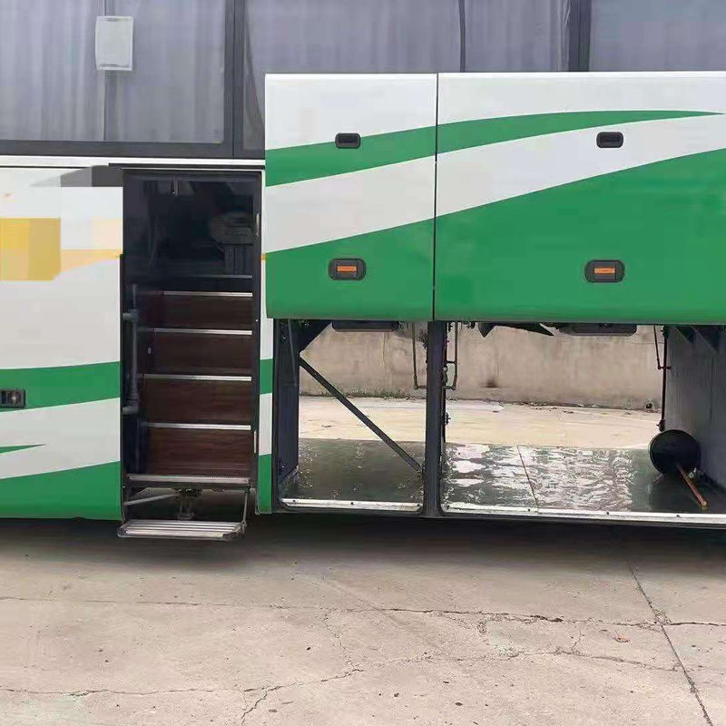 68 θέσεις Χρησιμοποιούμενο λεωφορείο ετήσιο 2017 με και πίσω θέση κινητήρα χωρητικότητα κινητήρα 6 8L