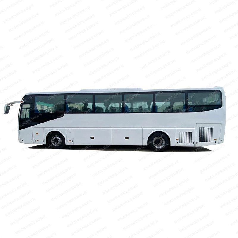 G.V.W 17250 Kg 50 θέσεις Χρησιμοποιούμενο λεωφορείο σε καλή κατάσταση για ταξίδια μεγάλων αποστάσεων