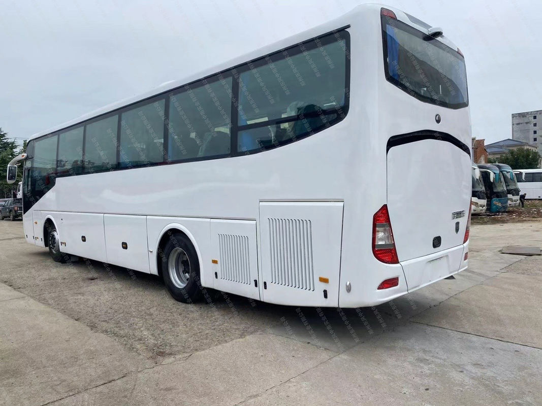 G.V.W 17250 Kg 50 θέσεις Χρησιμοποιούμενο λεωφορείο σε καλή κατάσταση για ταξίδια μεγάλων αποστάσεων