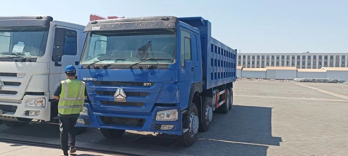 Χρησιμοποιημένο φορτηγό απορριμμάτων HOWO 8x4 φορτηγό απορριμμάτων 12 τροχών φορτηγά απορριμμάτων για μεταφορά ορυχείων