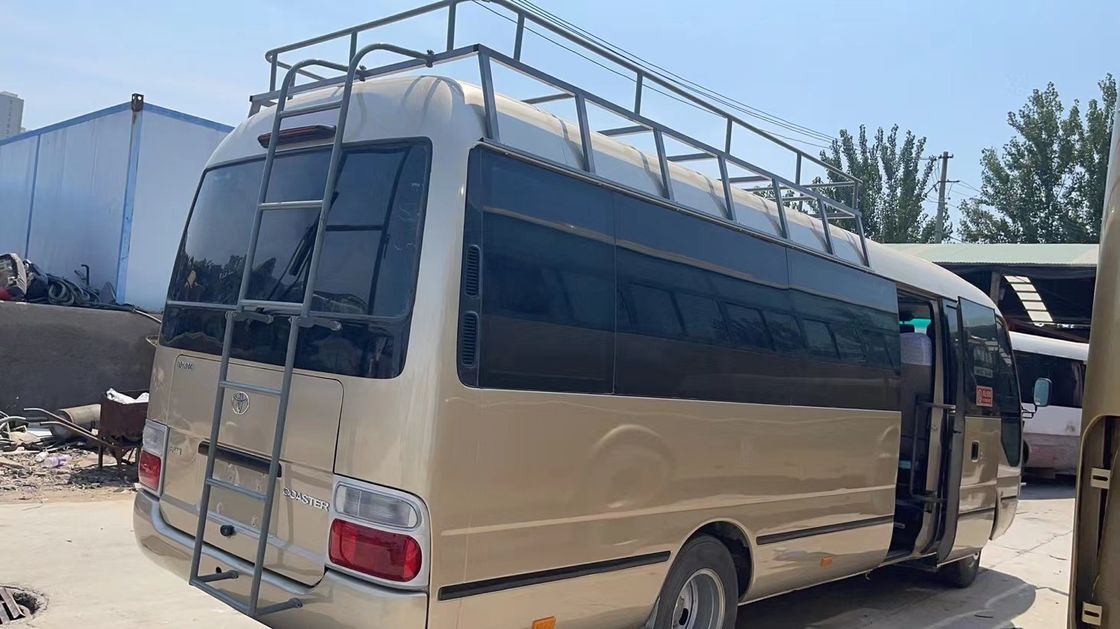 30 θέσεις Toyota Coaster λεωφορείο Καλή κατάσταση LHD χωρητικότητα καθισμάτων 30 7.00R16 Ελαστικά 30 θέσεις
