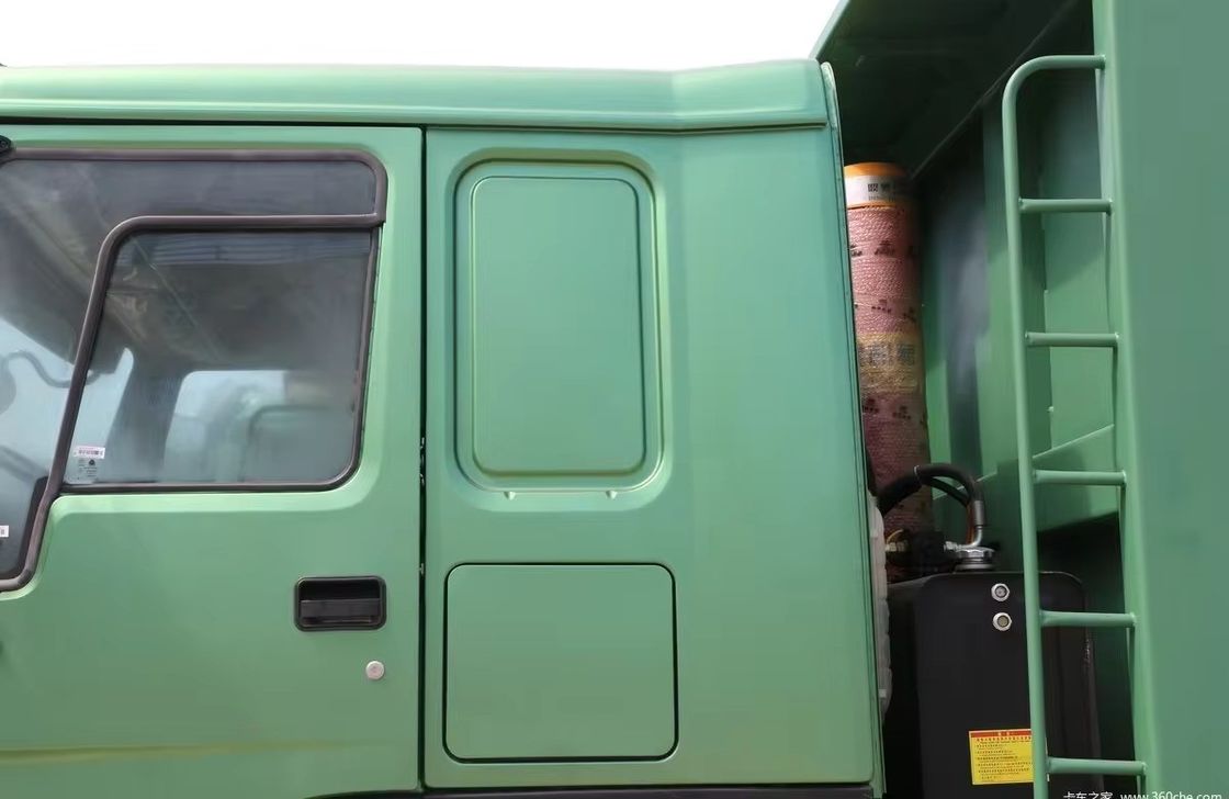 Sinotruck Howo 30tons 6x4 375hp Χρησιμοποιούμενο φορτηγό κολυμβητή φορτηγό σκουπιδοτεμαχείο με βαρύ φορτηγό τμήματος