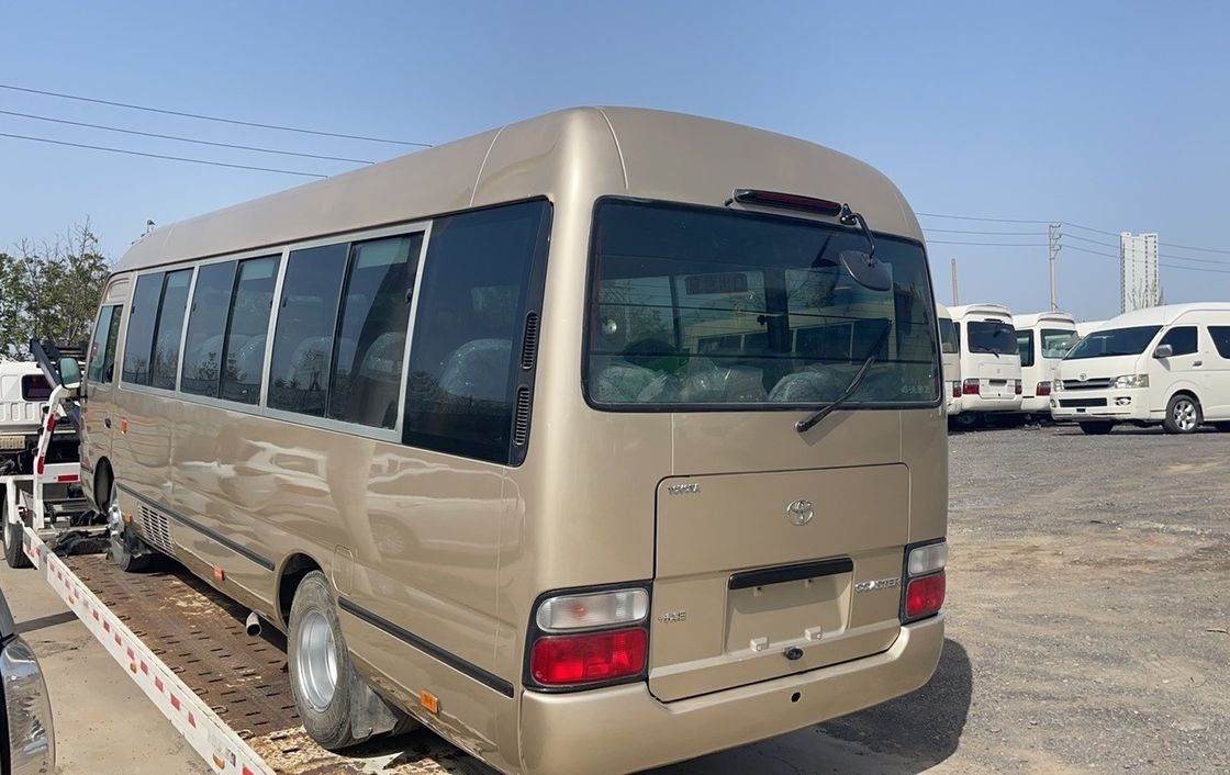 24 θέσεις Toyota Coaster λεωφορείο καλά ανακαινισμένο με 7.00R16 ελαστικά και G.V.W Kg 5900