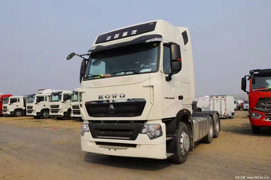 Sinotruk Howo 6x4 10 τροχών Τρακτέρ φορτηγό Χρησιμοποιείται 371hp 440hp Κύλινδροι 6 Τεχνη αριθμός 10