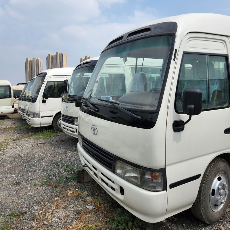 6 8L TOYO TA COASTER Χρησιμοποιούμενο ντίζελ ή βενζίνη από 23 έως 29 θέσεις με εκπομπές EURO 3