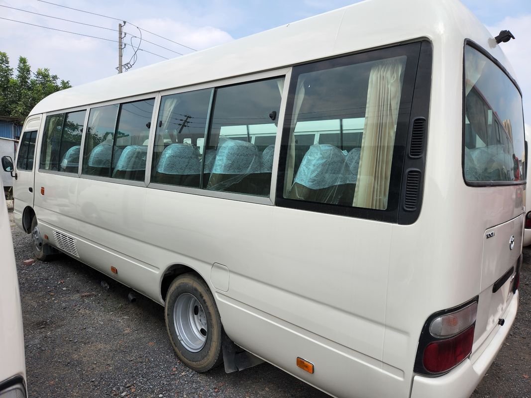 6 8L TOYO TA COASTER Χρησιμοποιούμενο ντίζελ ή βενζίνη από 23 έως 29 θέσεις με εκπομπές EURO 3