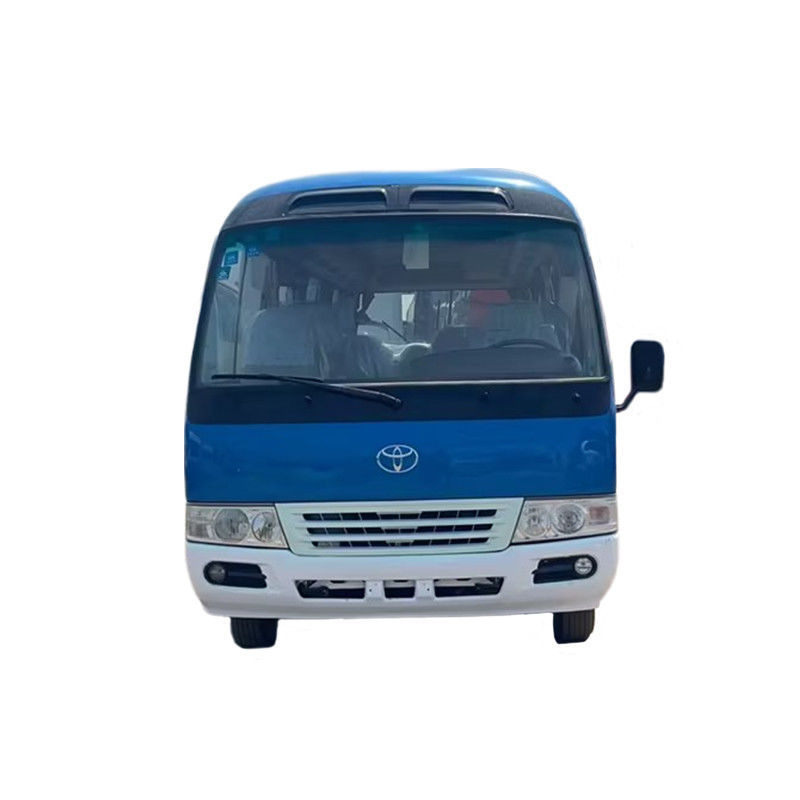 Χρησιμοποιούμενο λεωφορείο Toyota Coaster 1HZ Αριστερή κίνηση 30 θέσεις χωρητικότητα για ταξίδια μεγάλων αποστάσεων