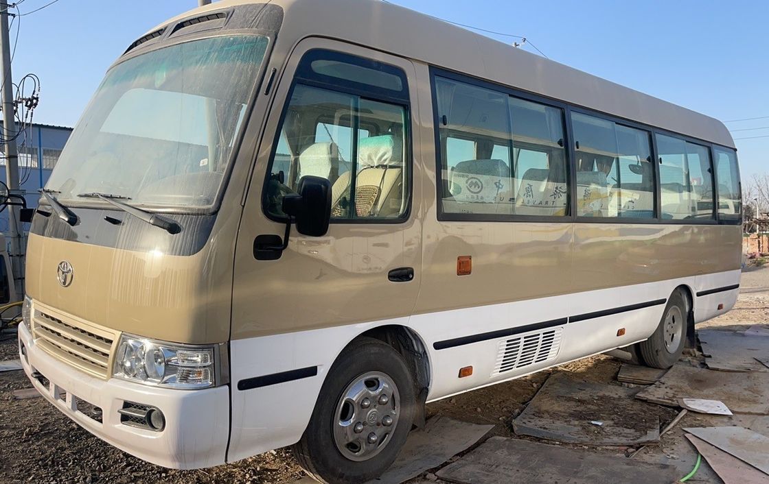 Το λεωφορείο του Toyo ta Diesel Coaster Bus 300L Τανκ πετρελαίου και μέγιστη ροπή 340Nm/rpm για την επιχείρησή σας