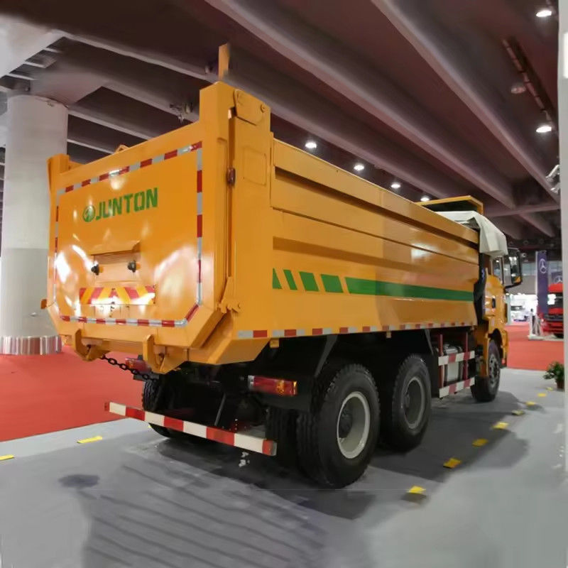 Shacman 6x4 380hp Euro2 Euro3 10 Χρησιμοποιούμενο φορτηγό για 2 επιβάτες