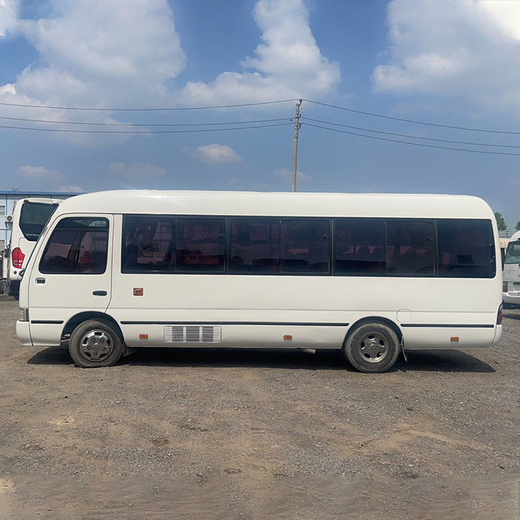30 θέσεις Toyota Coaster Bus με διπλό φρένο αέρα και υψηλή ταχύτητα 69 Km/h