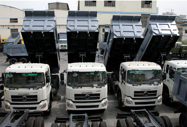 310-440HP Dongfeng Dumper Truck Dump Truck με 6X4 οδήγηση φορτίο άνω των 30 τόνων