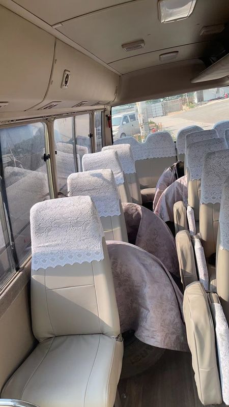 Διάμετροι L x W x H mm 8040 x 2480 x 3160 και ελαστικό 6,50-16 7m 23 θέσεις