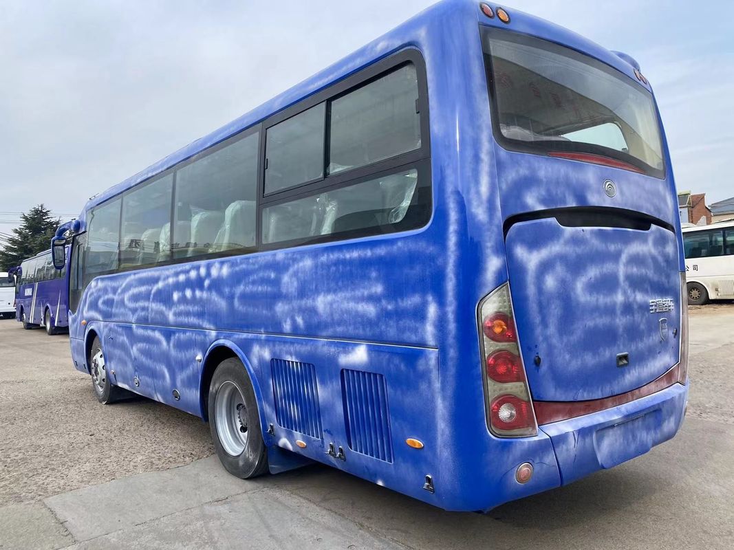 35 θέσεις Luxury Coach Bus Χρησιμοποιημένο λεωφορείο με εκπομπές Euro 3 και βοηθητικό τιμόνι