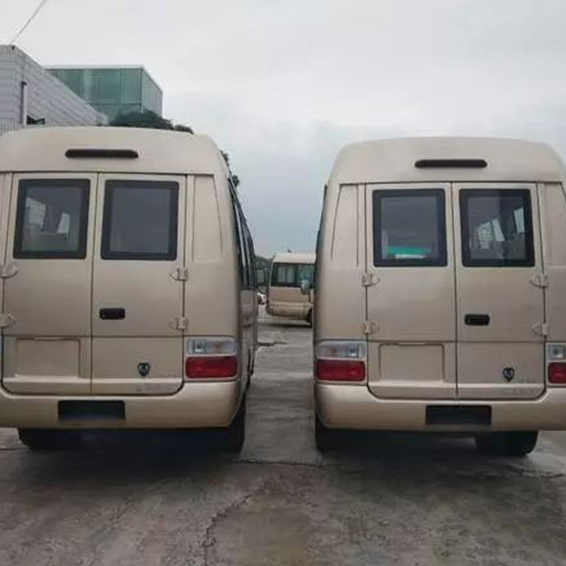 30 θέσεις Χρησιμοποιούμενο RHD LHD Mini Coaster Bus με χειροκίνητη μετάδοση και χωρητικότητα κινητήρα 4L