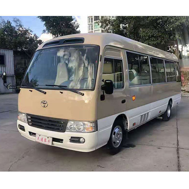 Μηχανή Yuchai Χρησιμοποιούμενο Μίνι λεωφορείο Toyota Coaster με 30 θέσεις και πρότυπο εκπομπών Euro 2