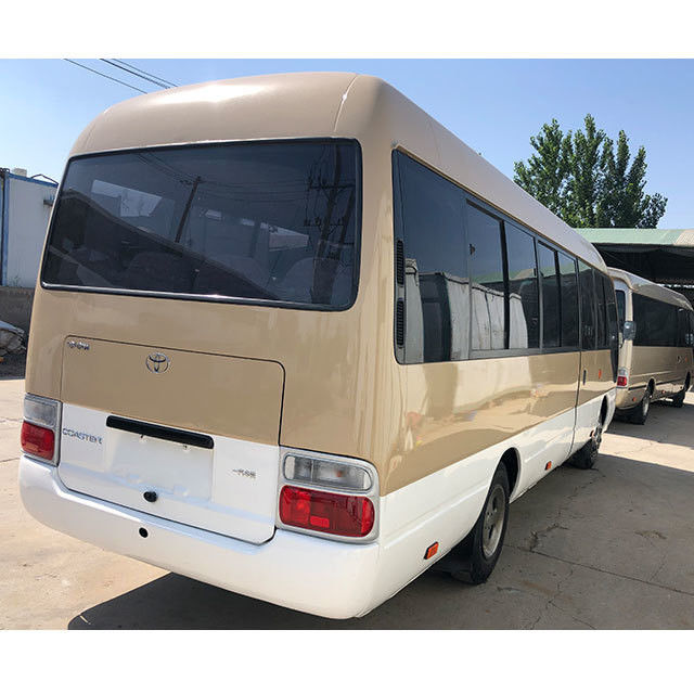 Μηχανή Yuchai Χρησιμοποιούμενο Μίνι λεωφορείο Toyota Coaster με 30 θέσεις και πρότυπο εκπομπών Euro 2