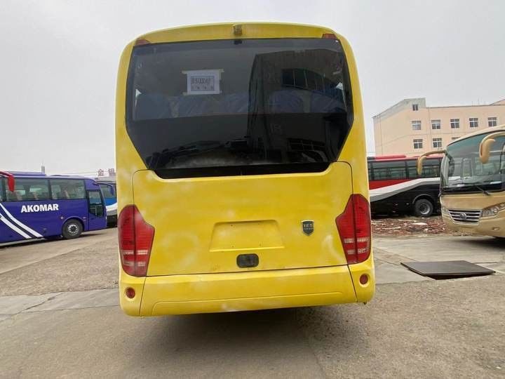 Αριστερή οδήγηση Ντίζελ 70 θέσεις Χρησιμοποιούμενο λεωφορείο Euro 3 Προαιρετικό βοηθητικό τιμόνι