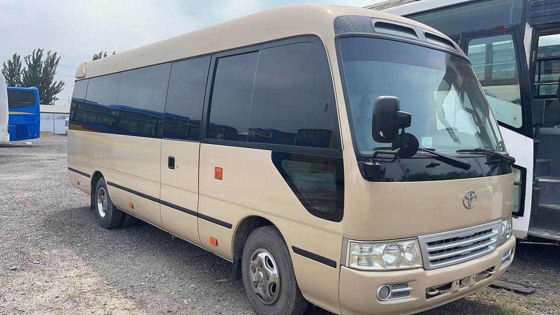 Ανακαινισμένο 23 6 θέσεων χωρητικότητα Toyota Coaster λεωφορείο Χρησιμοποιείται με 15B-FT μοντέλο κινητήρα