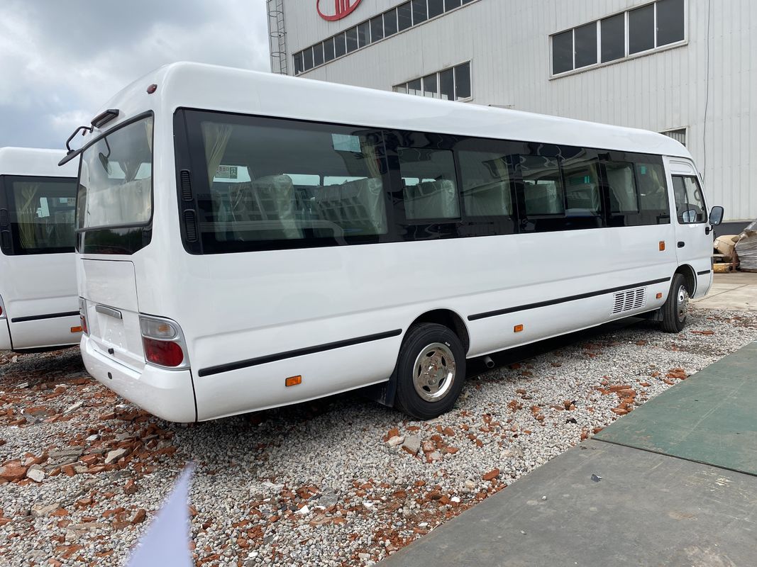 RHD Toyota 30 θέσεις ορεινό λεωφορείο με τύπο καυσίμου ντίζελ και χωρητικότητα κινητήρα 4 6L