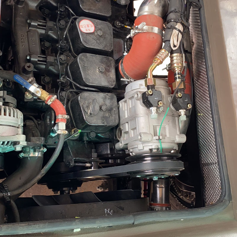 RHD Toyota 30 θέσεις ορεινό λεωφορείο με τύπο καυσίμου ντίζελ και χωρητικότητα κινητήρα 4 6L