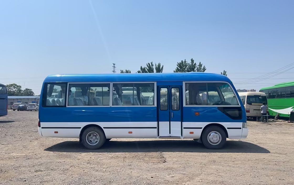 30 θέσεις Ντίζελ/Βενζίνη με θέση διεύθυνσης LHD και πρότυπο εκπομπών Euro 3