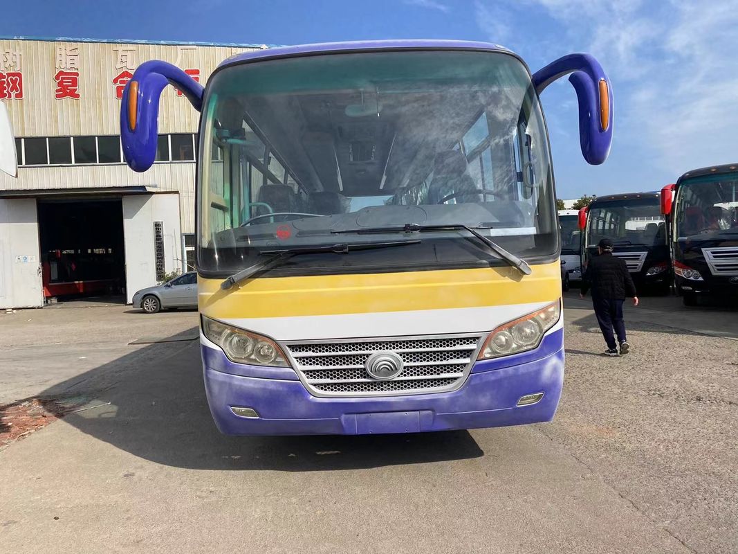 45 θέσεις Youtong Tour Coach Bus με τουαλέτα και χειροκίνητη μετάδοση σε καλές τιμές