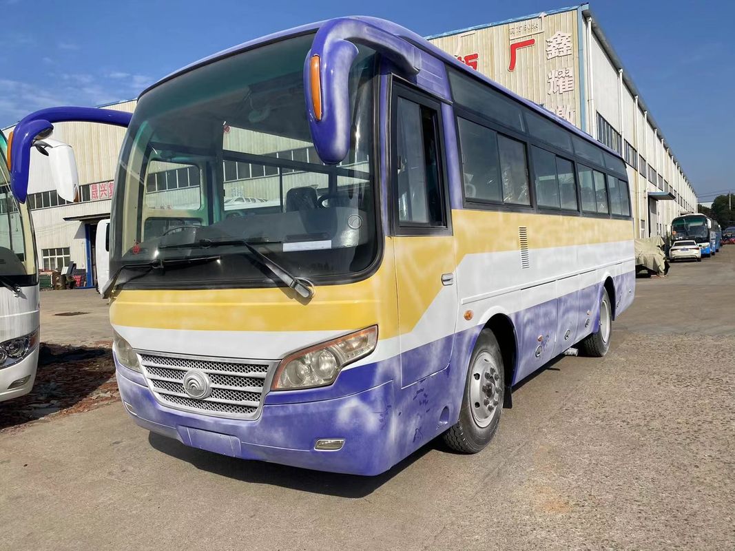 45 θέσεις Youtong Tour Coach Bus με τουαλέτα και χειροκίνητη μετάδοση σε καλές τιμές