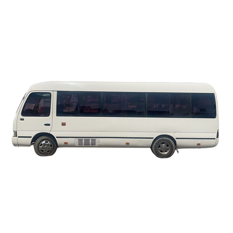 Σχεδιασμός 30 θέσεων Toyo Ta Coaster Bus με χωρητικότητα κινητήρα 4L και μέγιστη ισχύ 113/5200kw