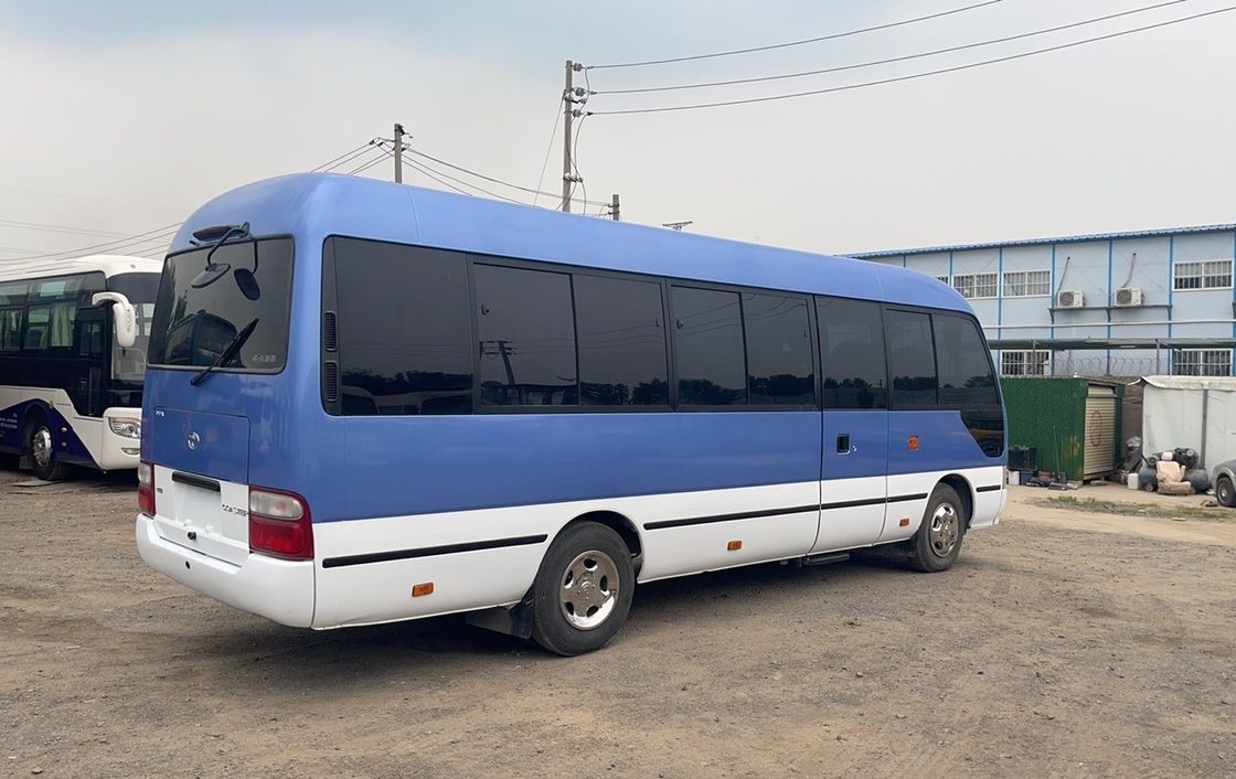 Λούξυ 21 θέσεων Μίνι λεωφορείο Toyota Coaster με χωρητικότητα κινητήρα 4L Ελαστικά 255/70R 22.5-16