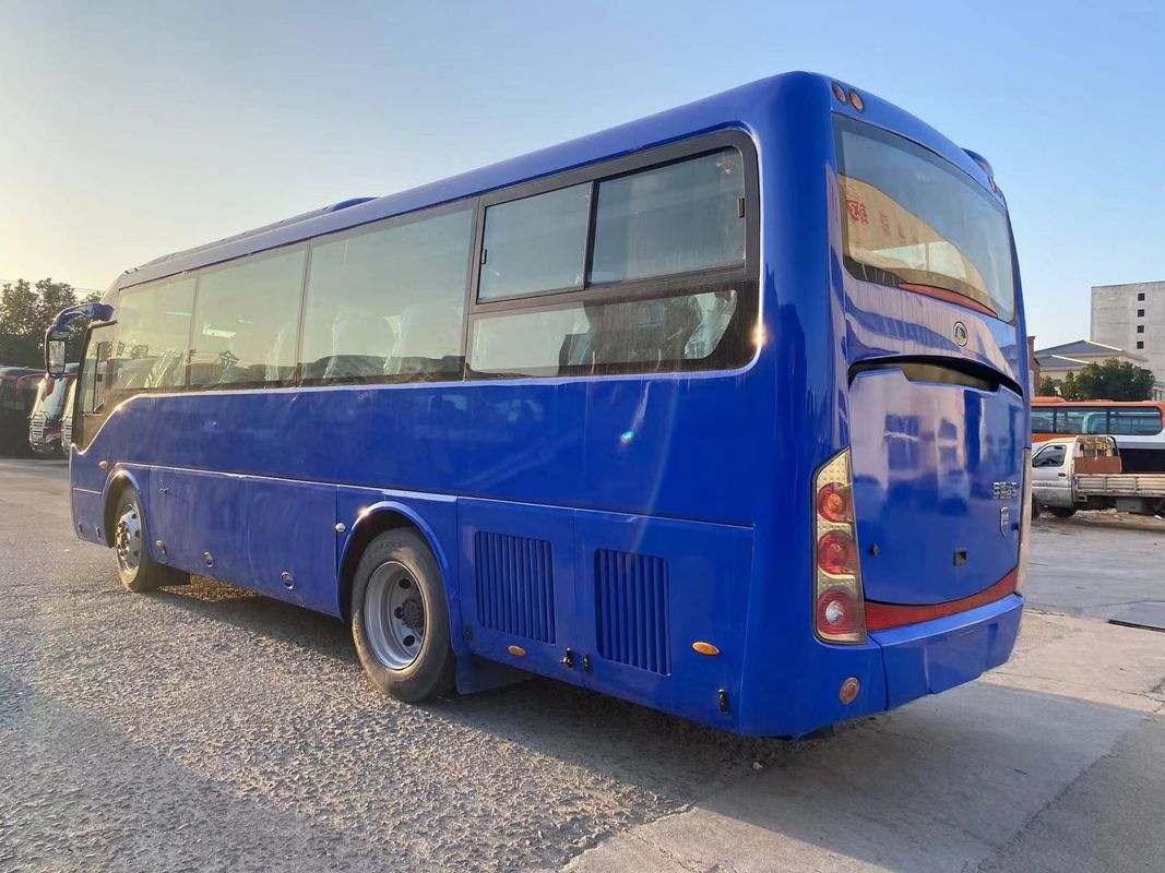 Πώληση 40 θέσεων μεταχειρισμένο λεωφορείο με πρότυπο εκπομπών Euro 3 και χωρητικότητα κινητήρα 6-8L