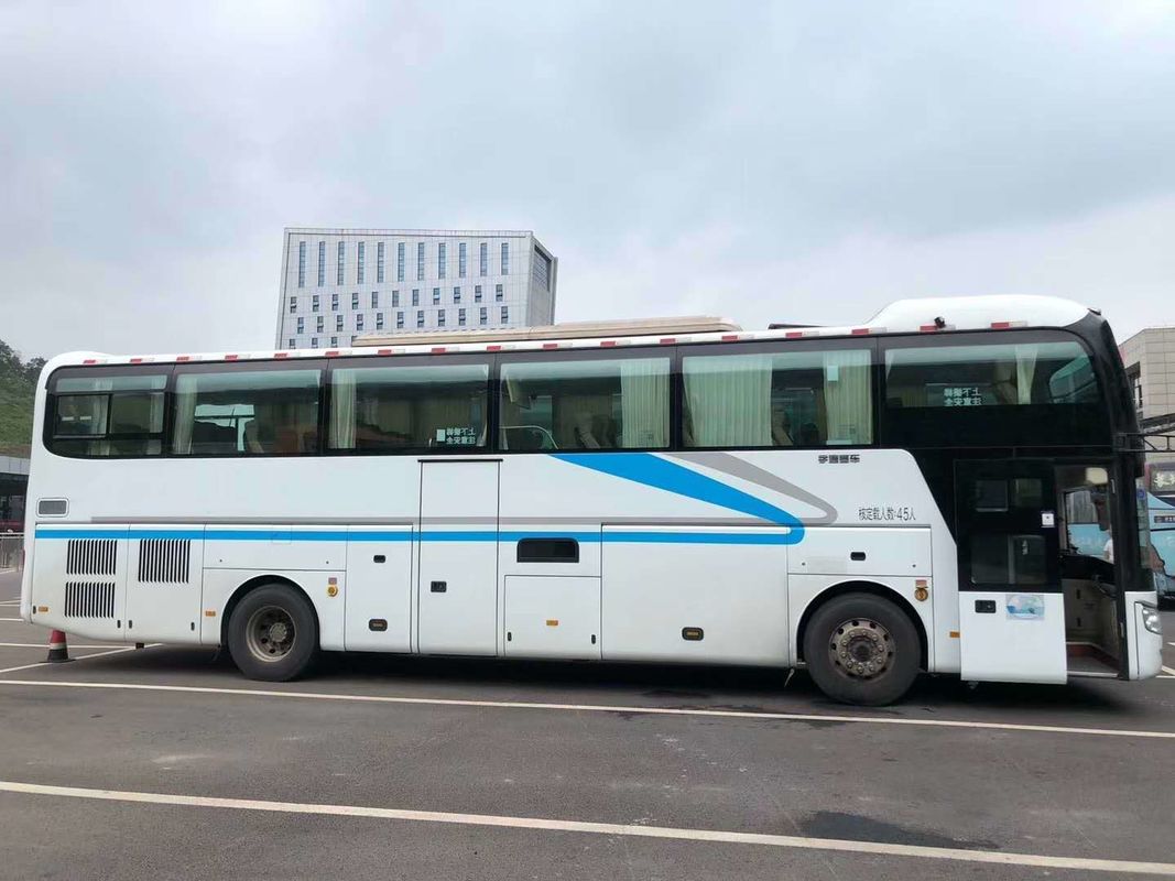 Χρησιμοποιημένο λεωφορείο λεωφορείο 35-65 θέσεις Προσαρμοσμένη χωρητικότητα κινητήρα λεωφορείου 8L Απαιτήσεις του πελάτη