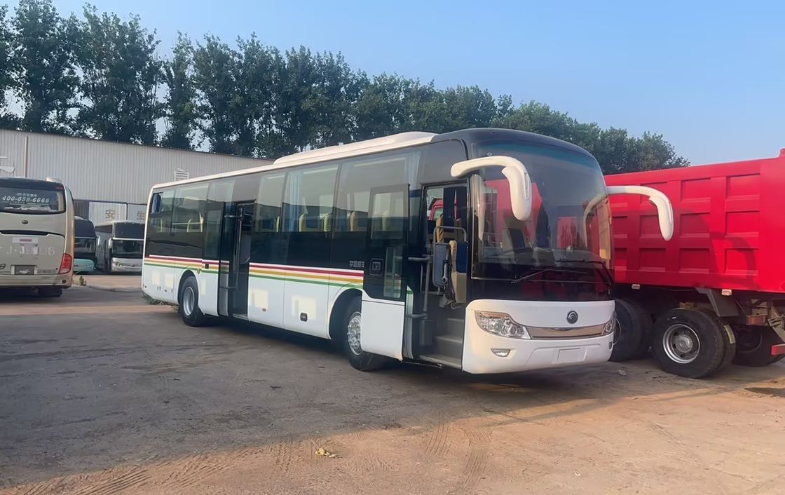 Μπροστά/πίσω πεδίο κυκλοφορίας mm 1750/1586 Χρησιμοποιούμενο λεωφορείο λεωφορείων LHD 54 θέσεων Λεωφορείο Youtong