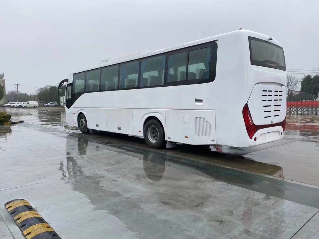 12m 50 θέσεις Χρησιμοποιούμενο λεωφορείο πολυτελείας με κινητήρα 4GR και μέγιστη ταχύτητα 200 Km/h