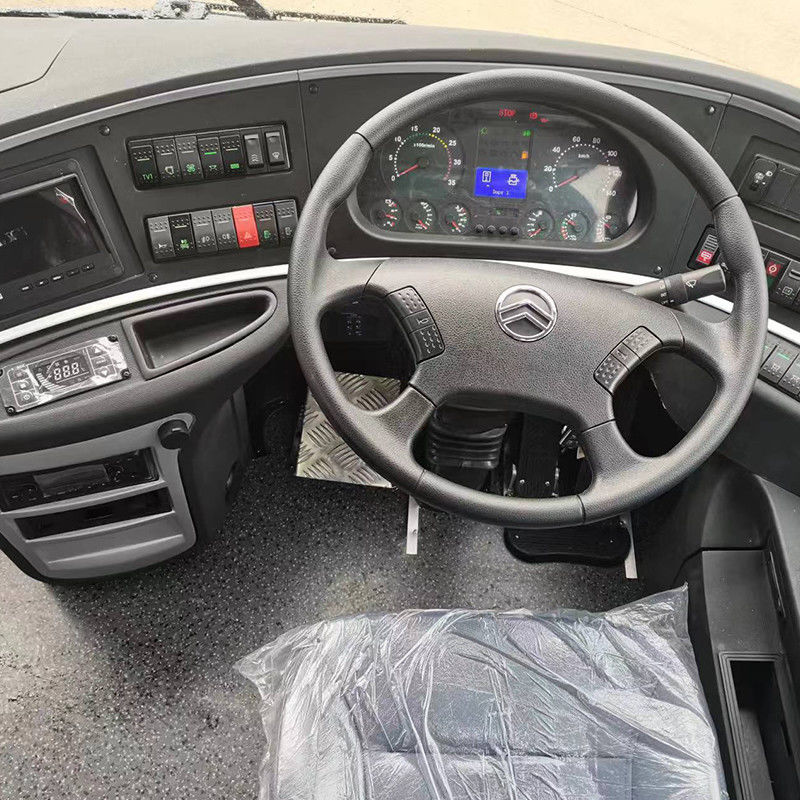 Καύσιμο- 35-50 θέσεις Diesel χρησιμοποιημένο λεωφορείο με Max. Torque 1460N.m και πολυτελείς ανέσεις