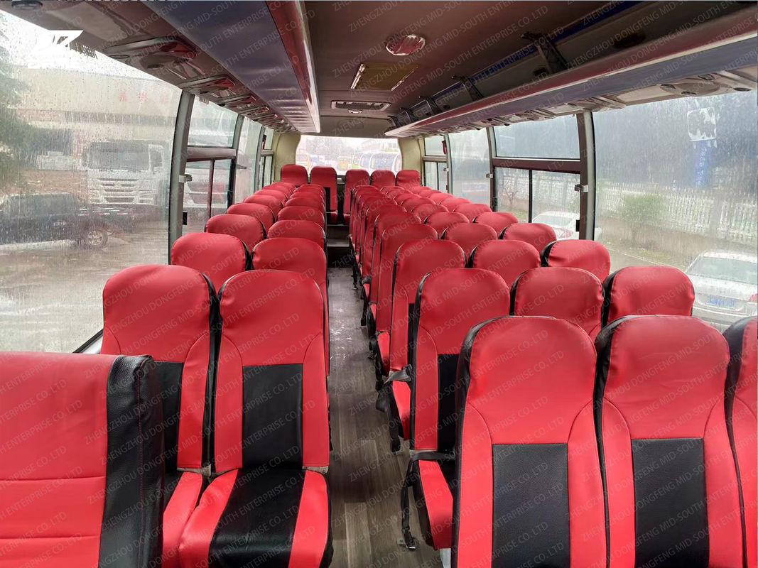 Λεωφορεία για μεγάλες αποστάσεις με κινητήρα LHD τύπου 53 θέσεων Μετακίνηση μπροστινού κινητήρα Λεωφορείο Yu Tong