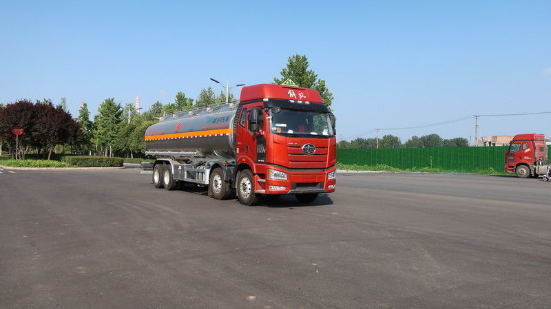 CIMC LINYU FAW 8*4 31 Cub Aluminium Alloy Diesel Tanker Truck Βενζίνη καύσιμα Μεταφορές