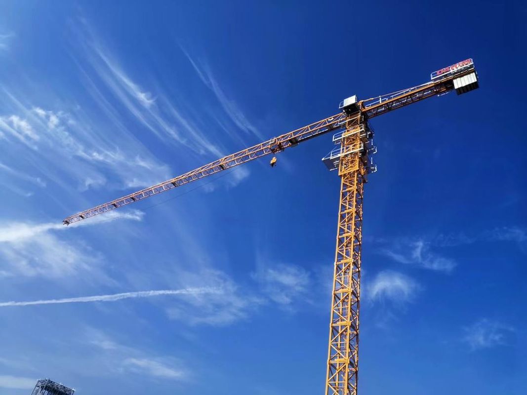 30 τόνων Στερεός γερανό-πύργος για έργα κατασκευής Zoomlion T7015-10E WA7025-10E 70m