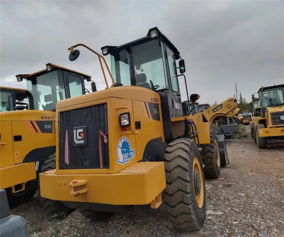8000kg LIUGONG 836 Cat Front End Loader Μηχανήματα Χρησιμοποιούμενα φορτιστήρια για τον κινητήρα φορτιστή τροχών