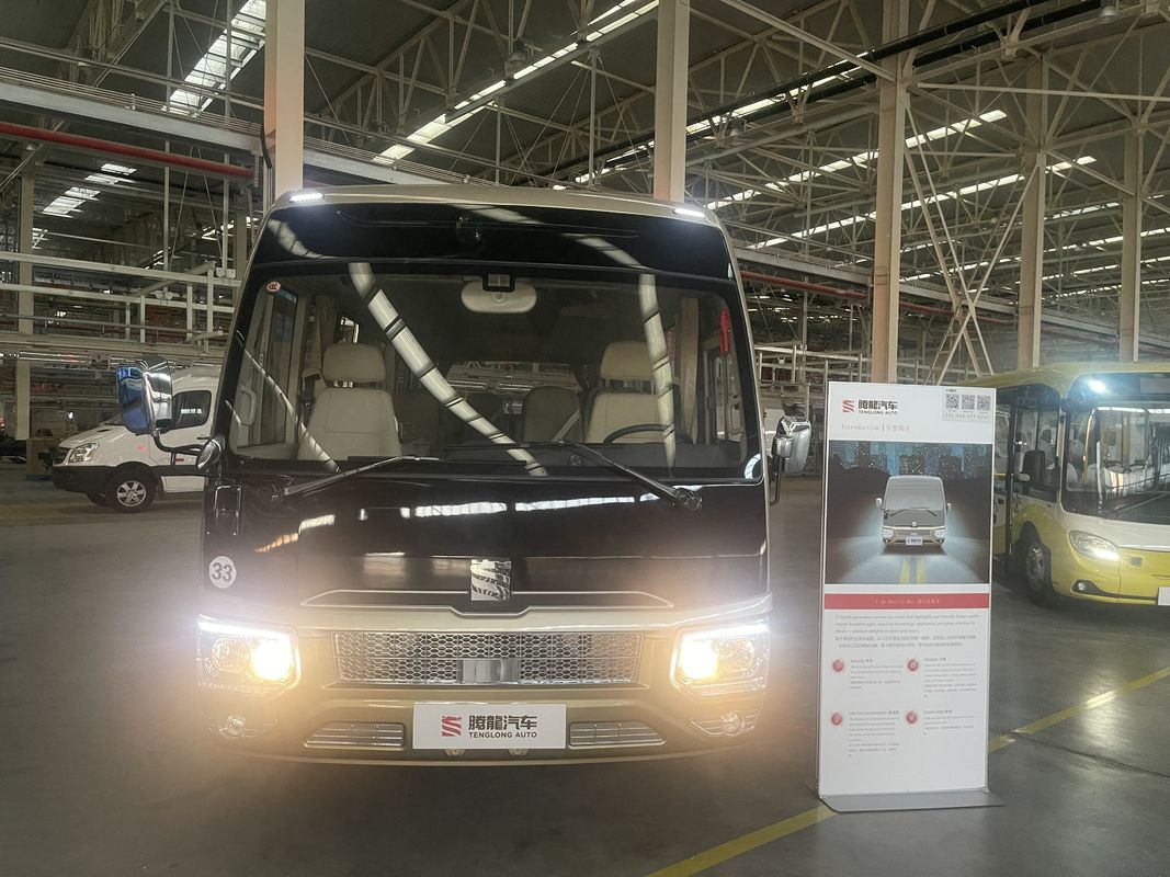 2024 ολοκαίνουργιο LHD Μίνι 30 θέσεων λεωφορείο με κινητήρα χωρητικότητας 4L
