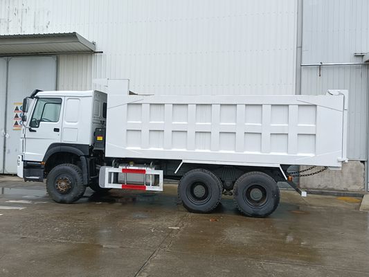 Τροχαίο τερματισμού απορριμμάτων Sino Howo 375HP Euro 3 Δεύτερο χειροκίνητο κίνημα για μεταφορά μηχανημάτων