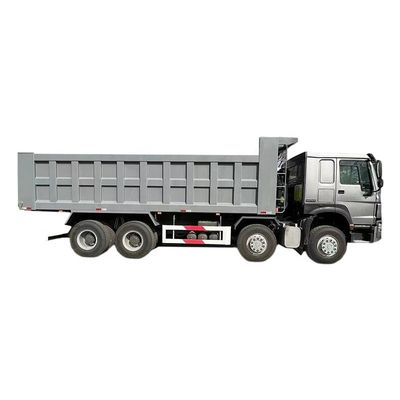Μεταφορά φορτίου Sinotruk Howo 8x4 φορτηγό με δεξαμενή καυσίμου 300Ltr και 400hp