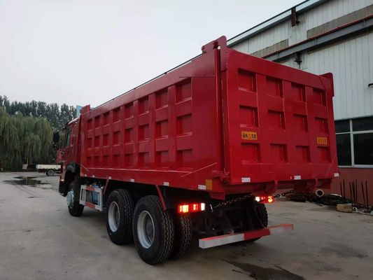 HOWO 6x4 371hp 30 τόνων Red Tipper Truck Dump Truck με WEICHAI κινητήρα και 3 επιβάτες