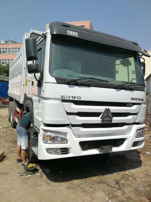 Κανονικό κάθισμα οδηγού βαρύ φορτηγό Sino Sinotruk Howo 371hp 6x4 8x4 Tipper χρησιμοποιημένα φορτηγά σκουπιδιών