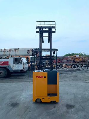 500 mm Απόσταση κέντρου φορτίου 1,5 τόνος ανελκυστήρας για ομαλό και ασφαλές χειρισμό υλικού