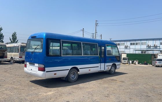 7005*2040*2785mm άνετο στυλ μεταχειρισμένο Toyota Coaster 30 θέσεων λεωφορείο με κινητήρα ντίζελ