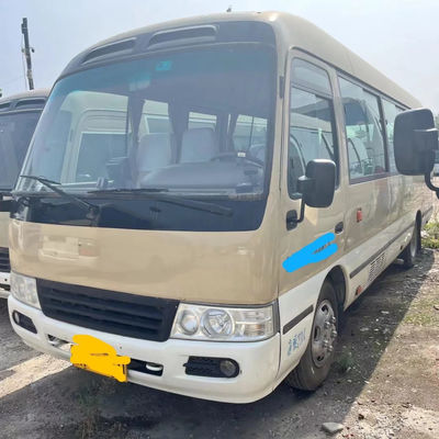 Αριστερή οδήγηση 30 θέσεις Toyota Coaster λεωφορείο 7005 * 2040 * 2785mm Διαστάσεις προσιτό
