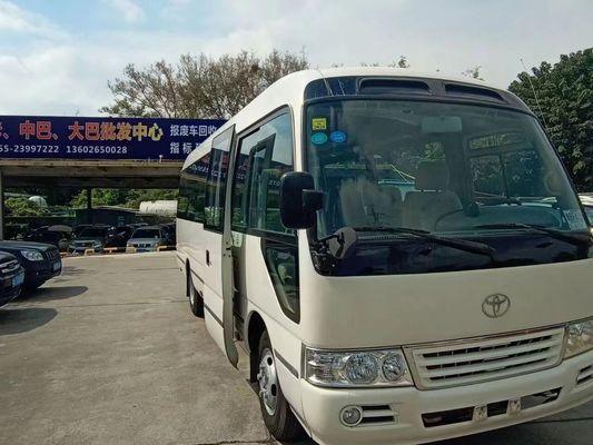 Χρησιμοποιημένο λεωφορείο Toyota 29 θέσεις LHD θέση διεύθυνσης EQ6701LHT μοντέλο