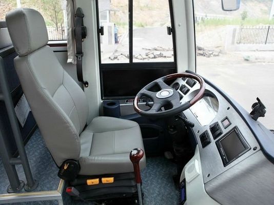 Εγχειρίδιο ρύθμιση του καθίσματος του οδηγού Yutong 50 θέσεις χρησιμοποιημένο λεωφορείο για τις αφρικανικές χώρες